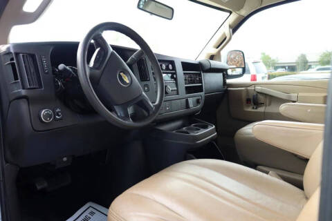2016 Chevrolet Express 2500