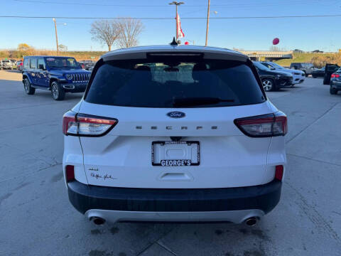 2021 Ford Escape SE