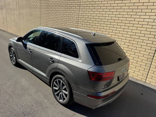 2017 Audi Q7 2.0T quattro Premium Plus