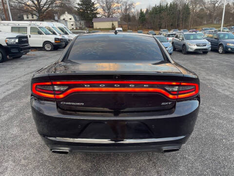 2018 Dodge Charger SXT