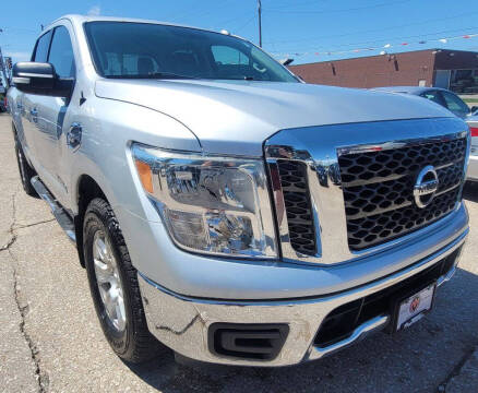 2017 Nissan Titan S