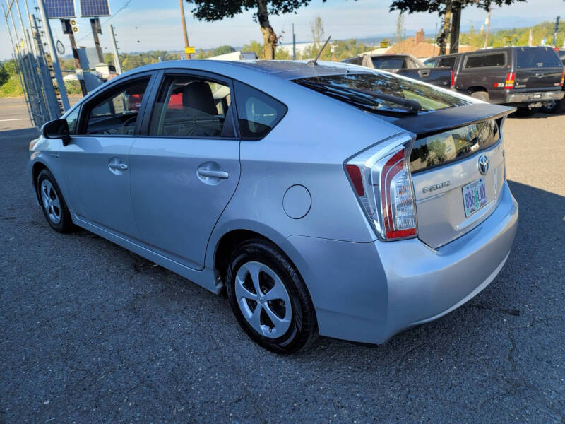 2013 Toyota Prius Three