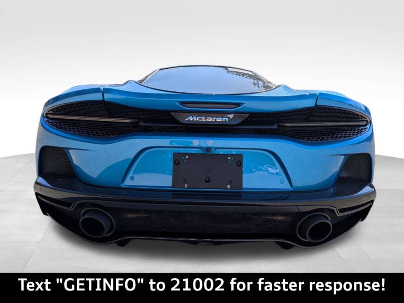 2022 McLaren GT