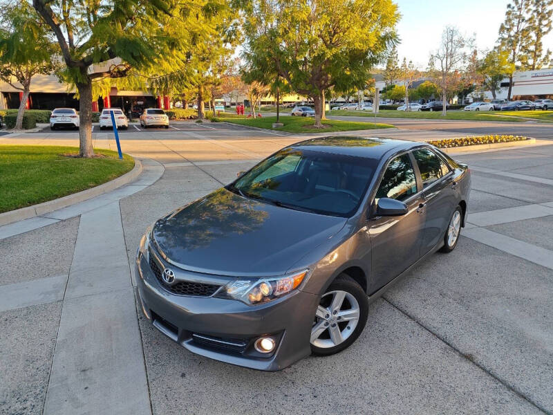 2014 Toyota Camry SE