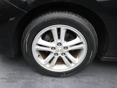 2017 Chevrolet Cruze LT Auto