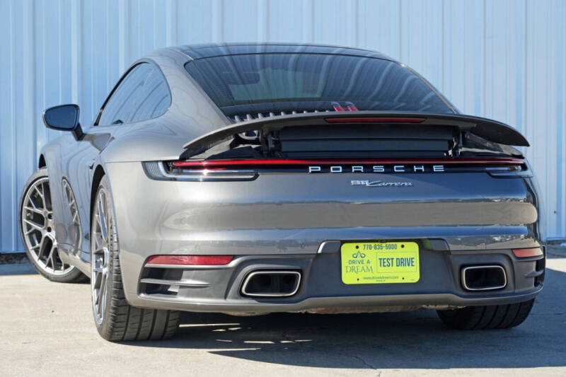 2021 Porsche 911 Carrera