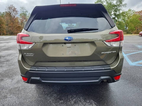 2023 Subaru Forester Premium