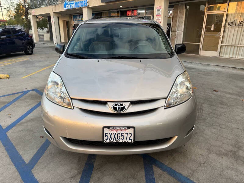 2006 Toyota Sienna LE 7 Passenger