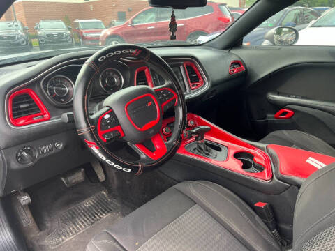 2015 Dodge Challenger SXT