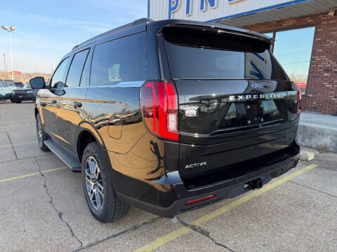 2026 Ford Expedition Active