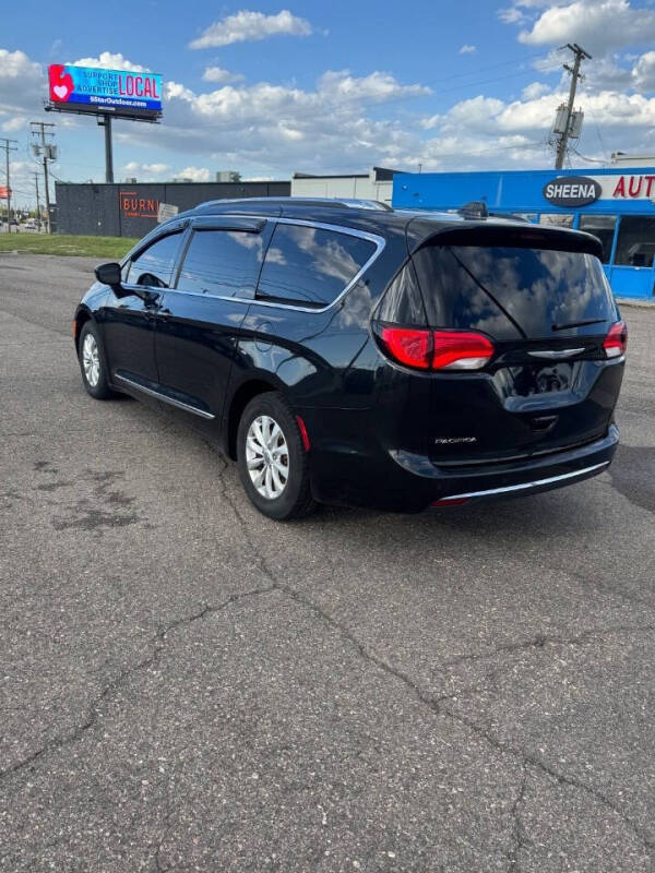 2018 Chrysler Pacifica Touring L Plus