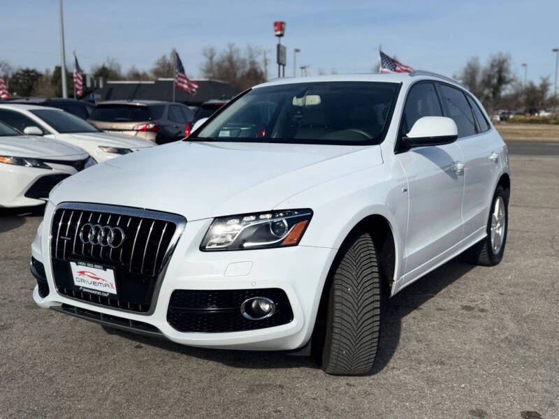 2012 Audi Q5 3.2 quattro Premium Plus