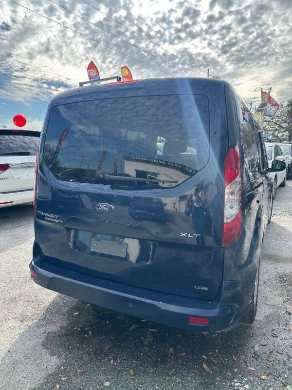 2017 Ford Transit Connect XLT