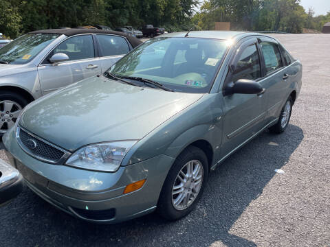 2005 Ford Focus for sale at Trocci's Auto Sales in West Pittsburg PA