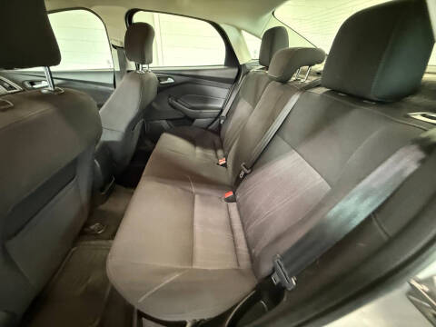 2017 Ford Focus SE