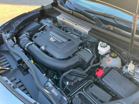 2023 Cadillac XT4 Premium Luxury