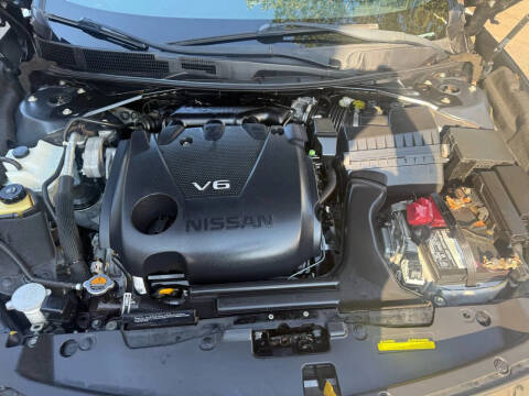 2017 Nissan Maxima Platinum