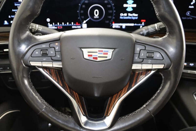 2022 Cadillac Escalade ESV Premium Luxury