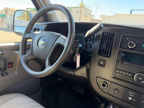 2019 Chevrolet Express 2500