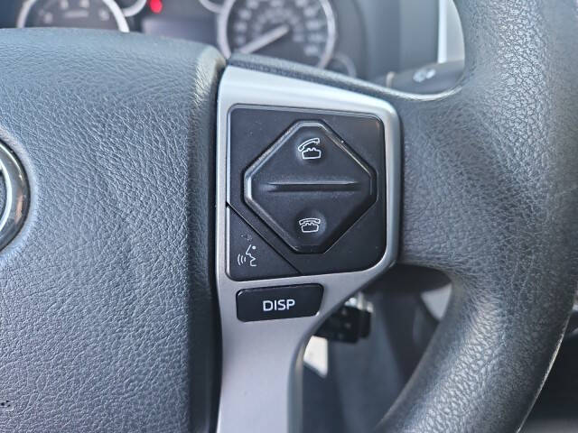 2014 Toyota Tundra SR5