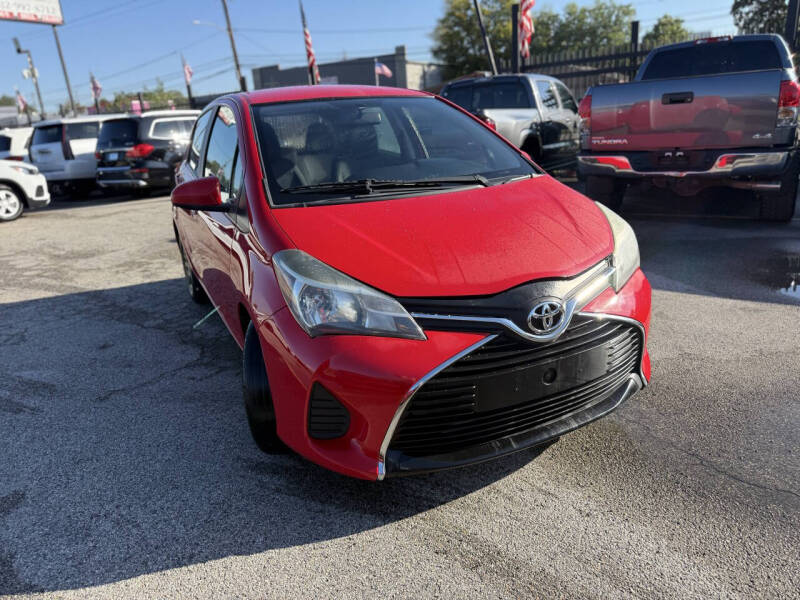 2016 Toyota Yaris 5-Door LE