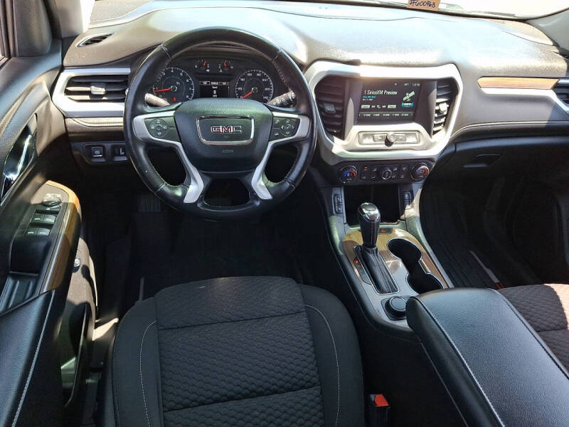 2019 GMC Acadia SLE-2