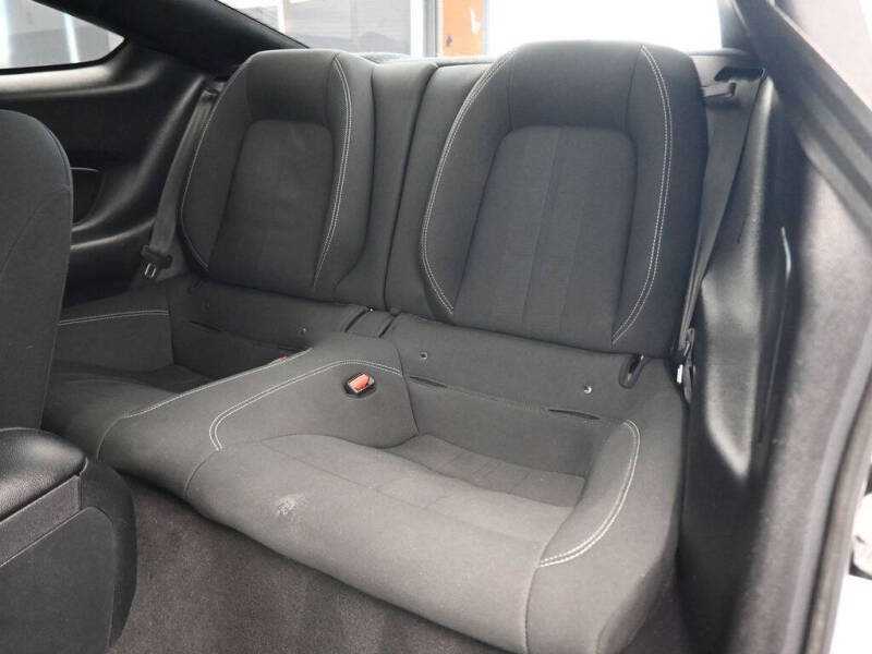 2021 Ford Mustang EcoBoost