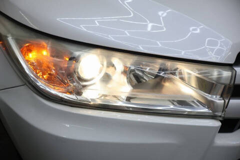 2017 Toyota Highlander LE