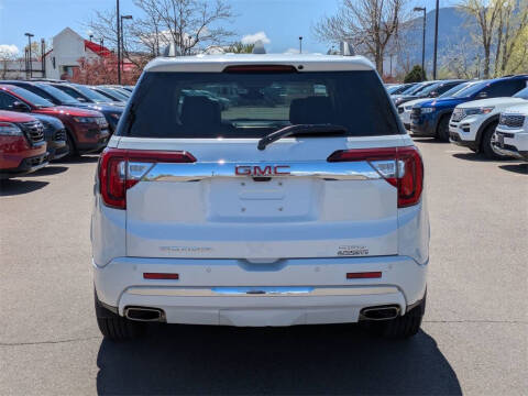 2023 GMC Acadia Denali