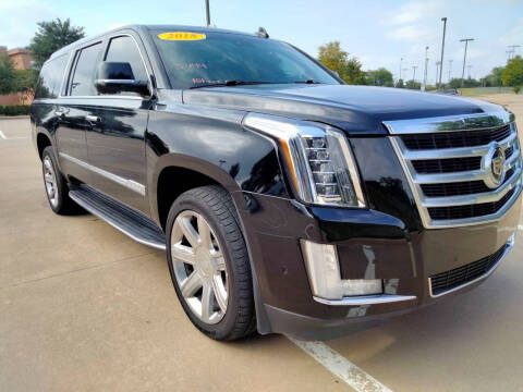 2018 Cadillac Escalade ESV Luxury