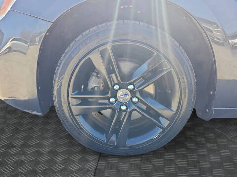 2015 Volvo S60 T5 Drive-E Platinum