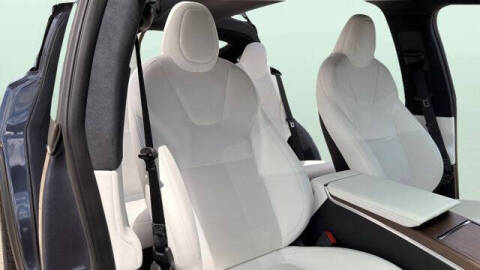 2023 Tesla Model X Standard Range