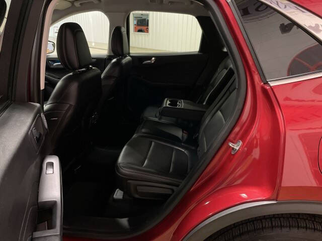 2021 Ford Escape Titanium