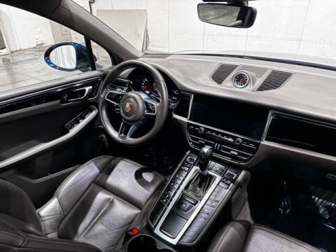 2020 Porsche Macan S