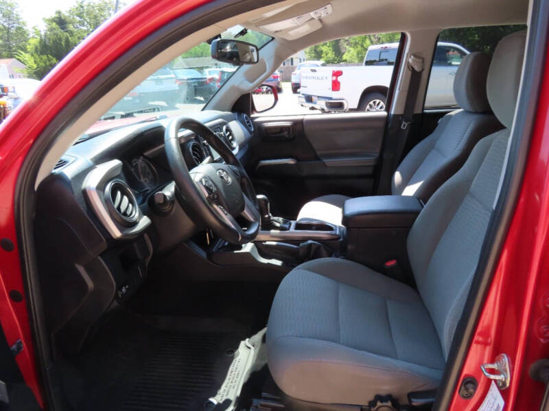 2017 Toyota Tacoma SR5 V6