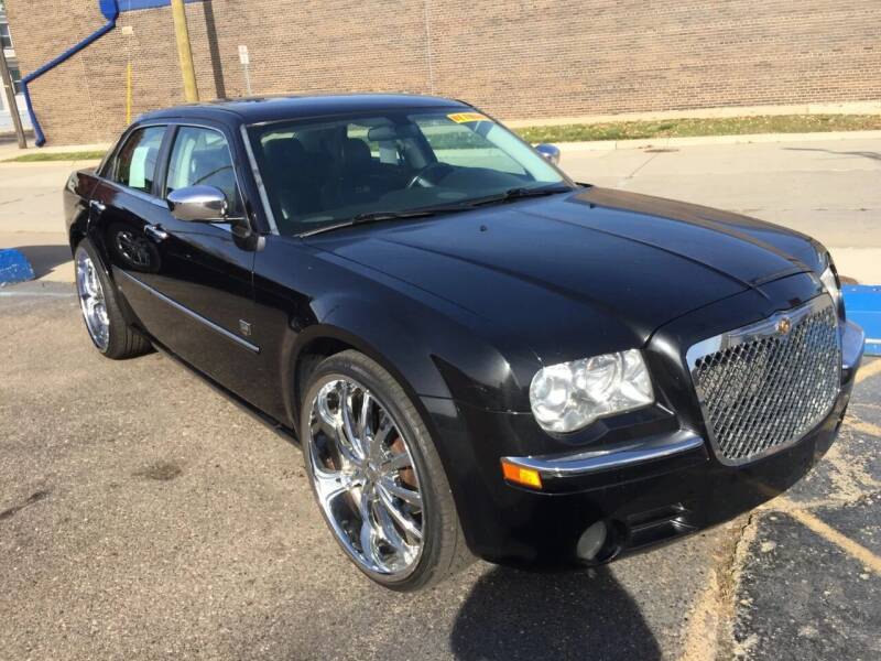 2008 Chrysler 300 for sale at GREAT DEAL AUTO SALES in Center Line MI