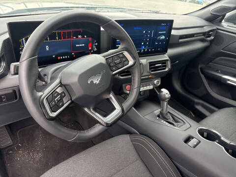 2025 Ford Mustang EcoBoost