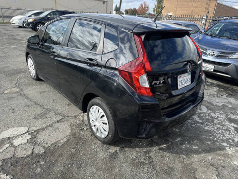 2017 Honda Fit LX