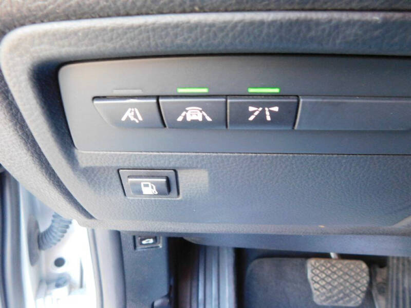 2017 BMW 3 Series 330e iPerformance