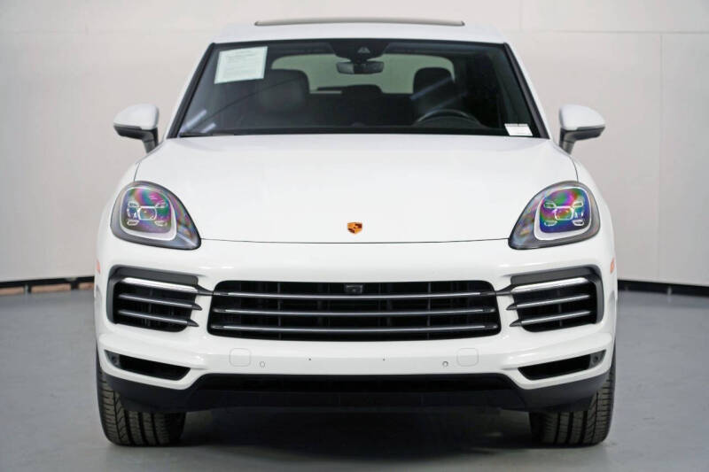 2023 Porsche Cayenne Platinum Edition