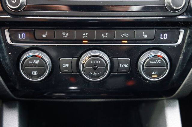 2017 Volkswagen Jetta 2.0T GLI