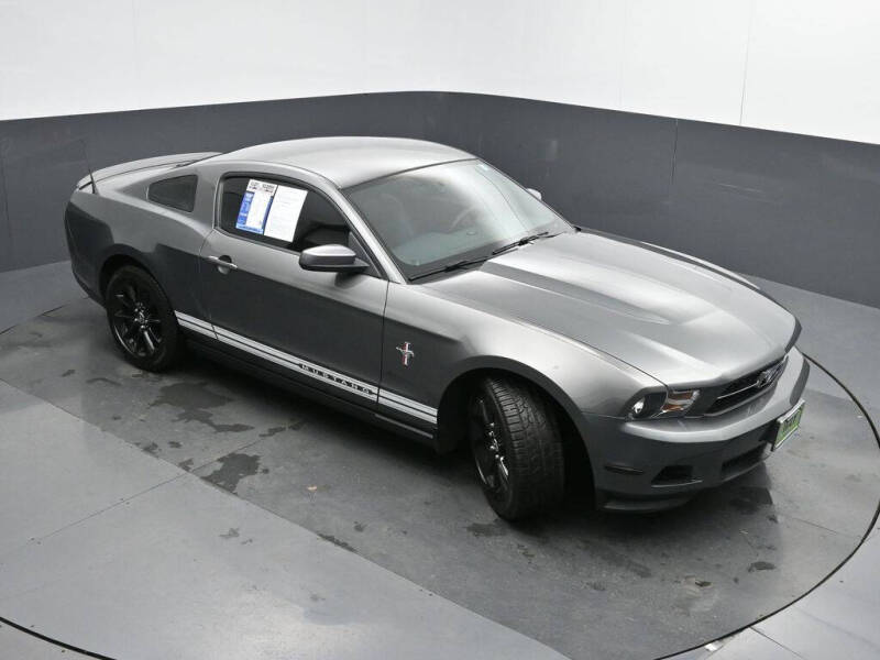 2011 Ford Mustang V6