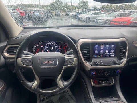 2020 GMC Acadia Denali