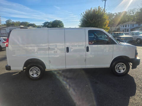 2018 Chevrolet Express 2500