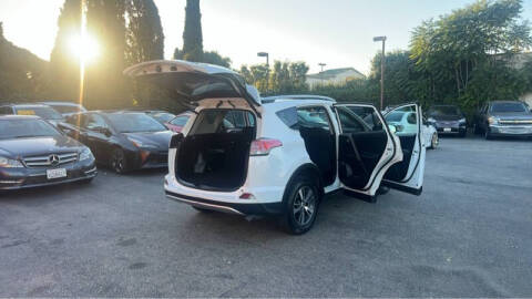 2016 Toyota RAV4 XLE