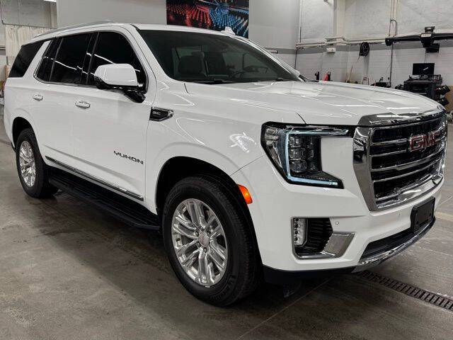 2022 GMC Yukon SLT