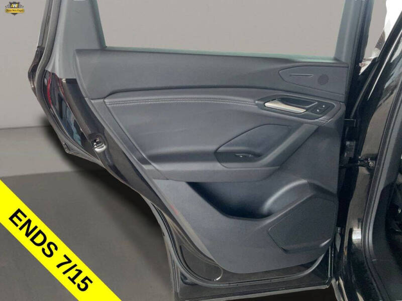 2025 Audi Q6 e-tron Premium