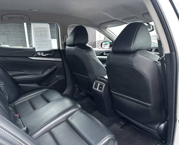 2017 Nissan Maxima Platinum