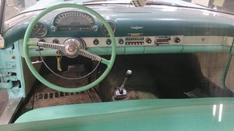 1955 Ford Thunderbird