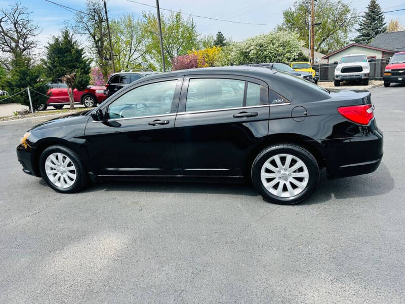 2012 Chrysler 200 Touring